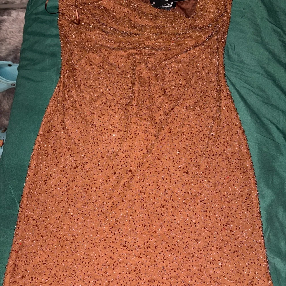 Strapless Sparkle Bodycon Dress Brown large - Picture 3 of 3